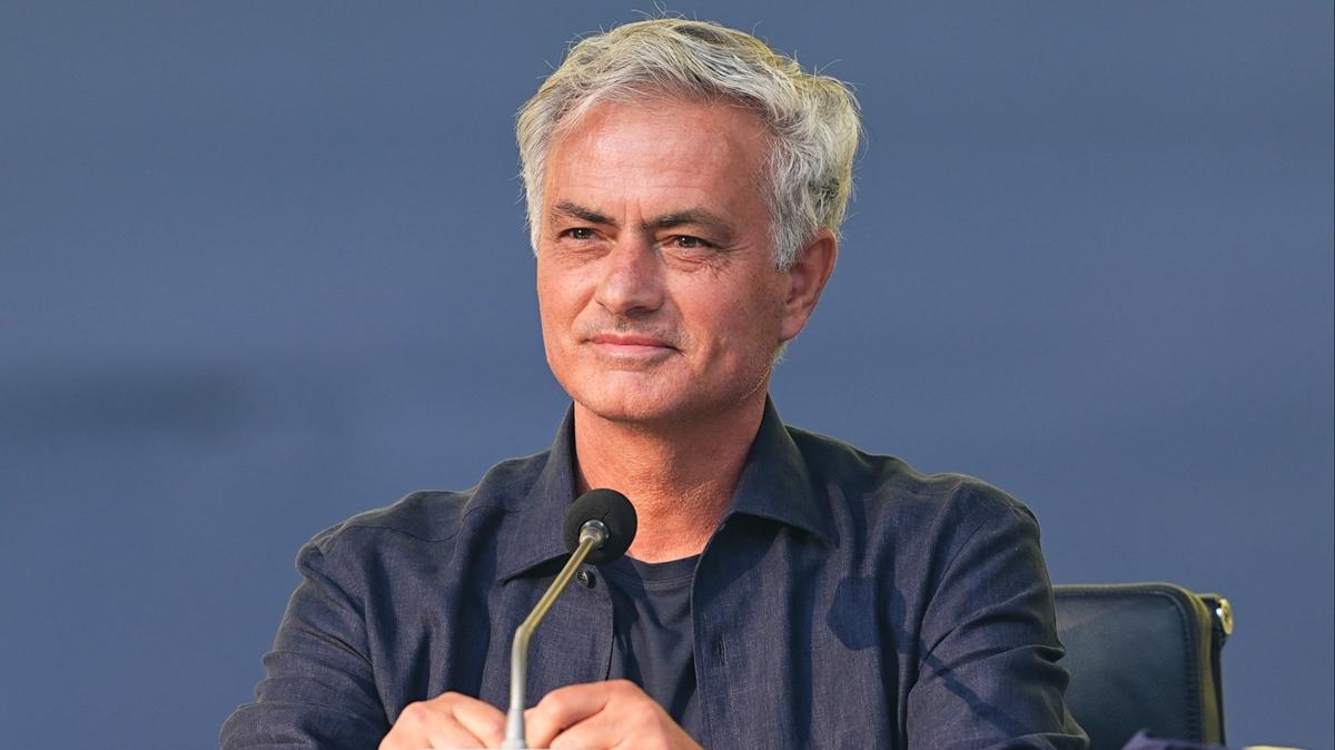 ''Buraya kazanmak iin geldim''  Jose Mourinho'dan ilk szler! 