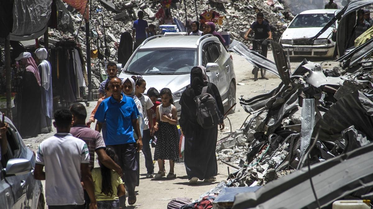 Gazze'de 10 binden fazla kadn igalci srail'in saldrlarnda ehit oldu 