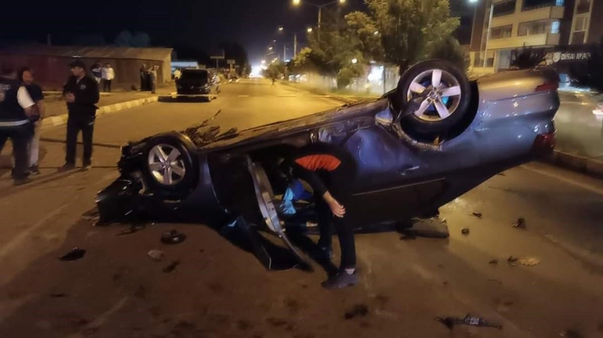 Mu'ta feci kaza! 2 kii hayatn kaybetti