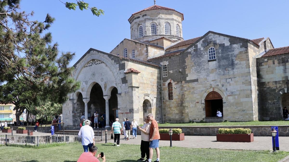 Trabzon'da bayram tatili younluu sryor