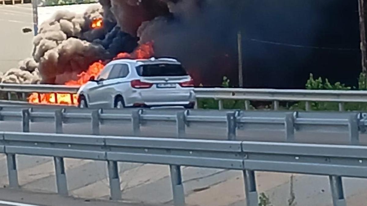 Amasya'da souk hava deposundaki yangn sndrld