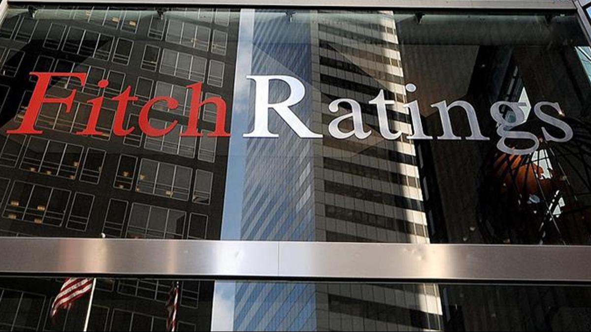 Fitch, Trk bankalarnn grnmn gncelledi: yileiyor