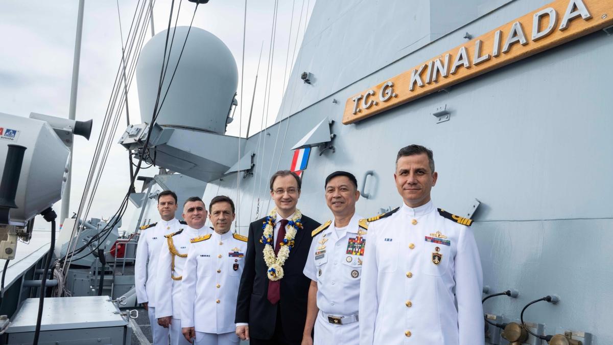TCG Knalada Filipinler'de