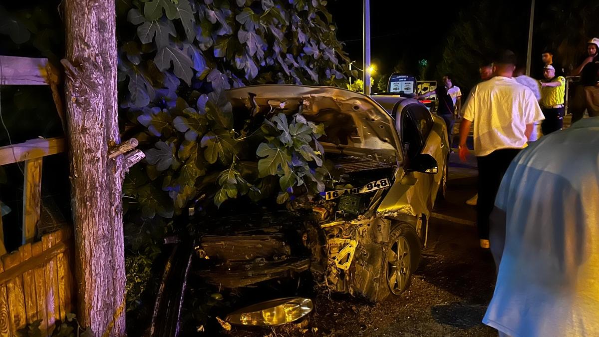 Bursa'da iki ara arpt: 3 yaral