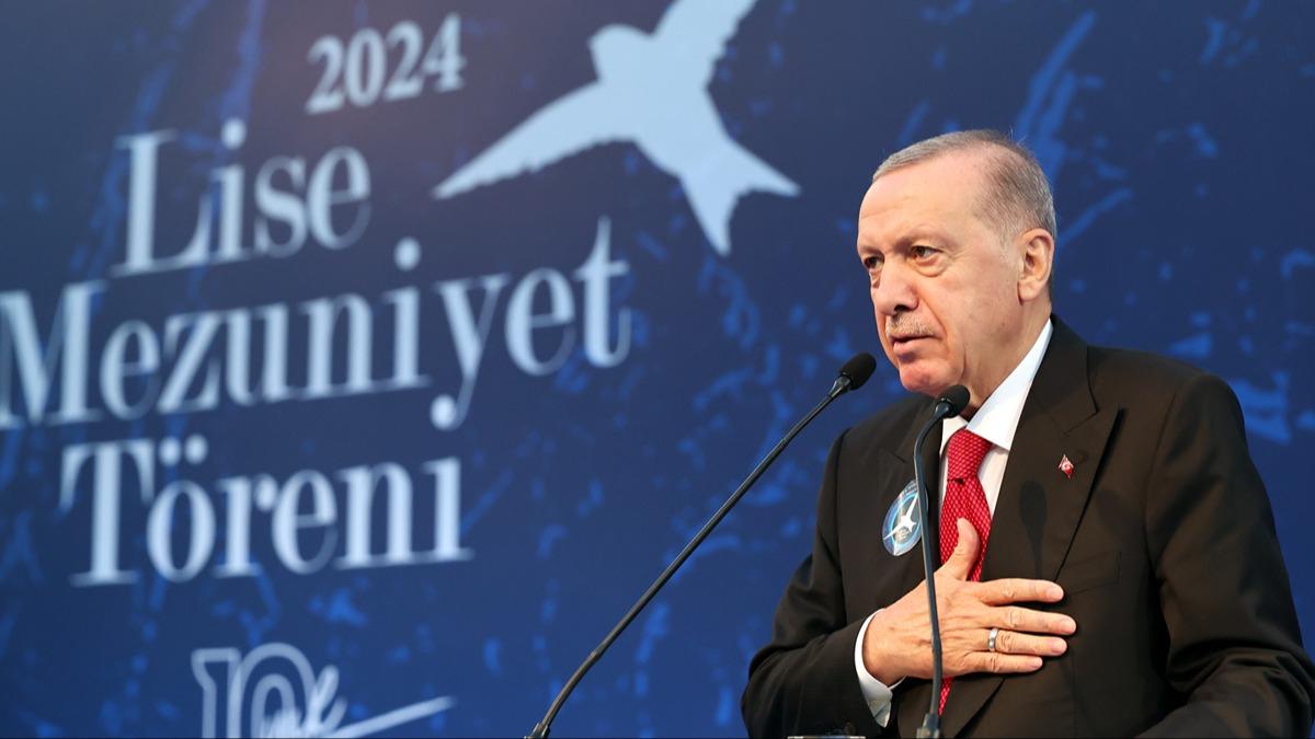 Cumhurbakan Erdoan'dan rencilere nasihat: Trkiye ve insanlk iin hayalleriniz olsun
