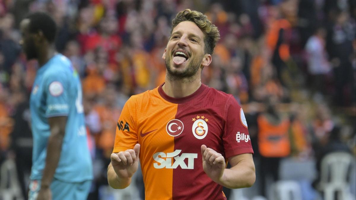 Galatasaray, Mertens'in szlemesini uzatt! te yeni maa...