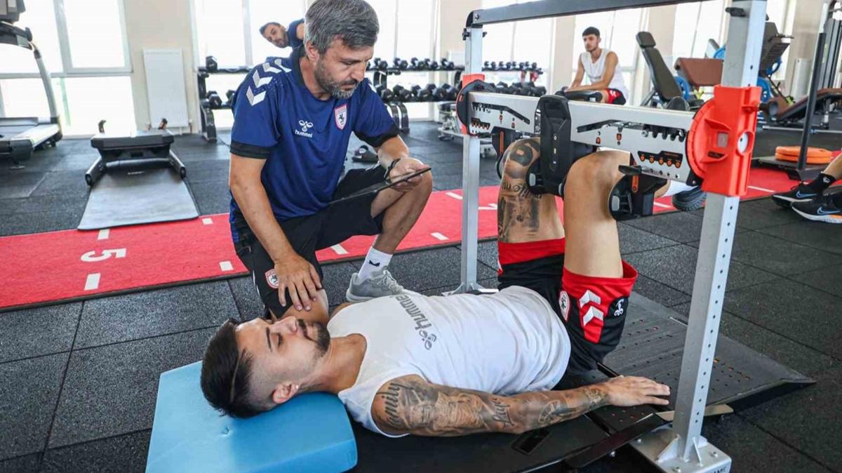 Samsunspor'da futbolcular kuvvet ve anatomik testlerden geiyor