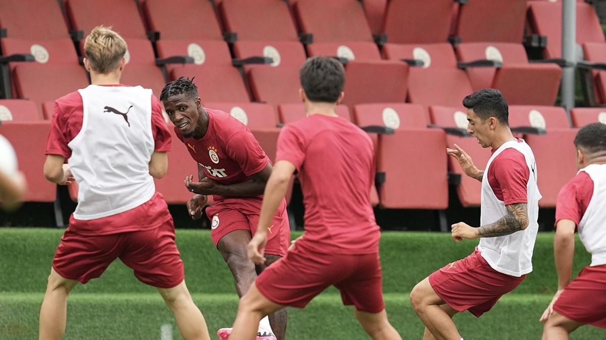 Galatasaray'da yeni sezon hazrlklar sryor