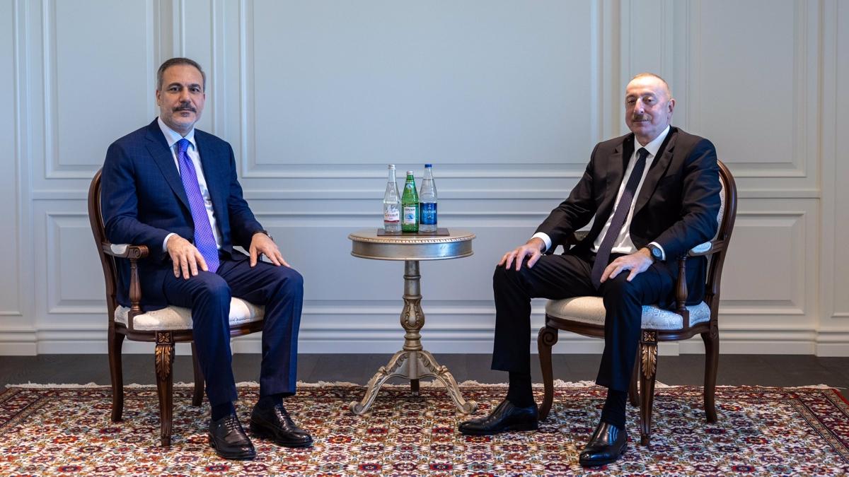 Aliyev, Bakan Fidan' kabul etti