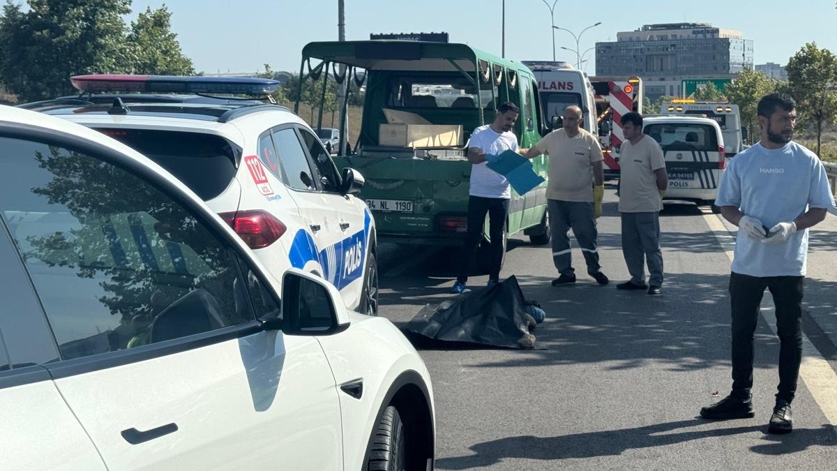 Aracndan inip yola atlayan adam hayatn kaybetti