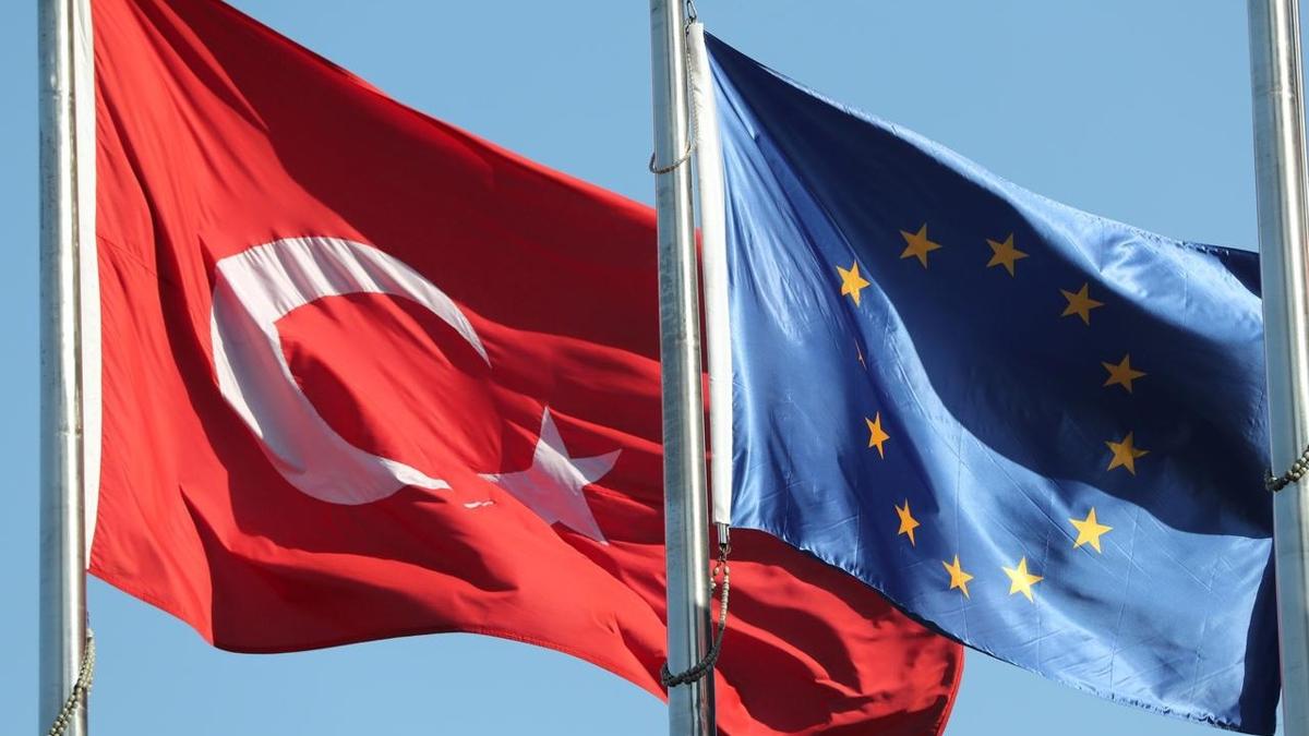 Trkiye ile AB arasnda yeni dnem! lki Brksel'de yaplacak