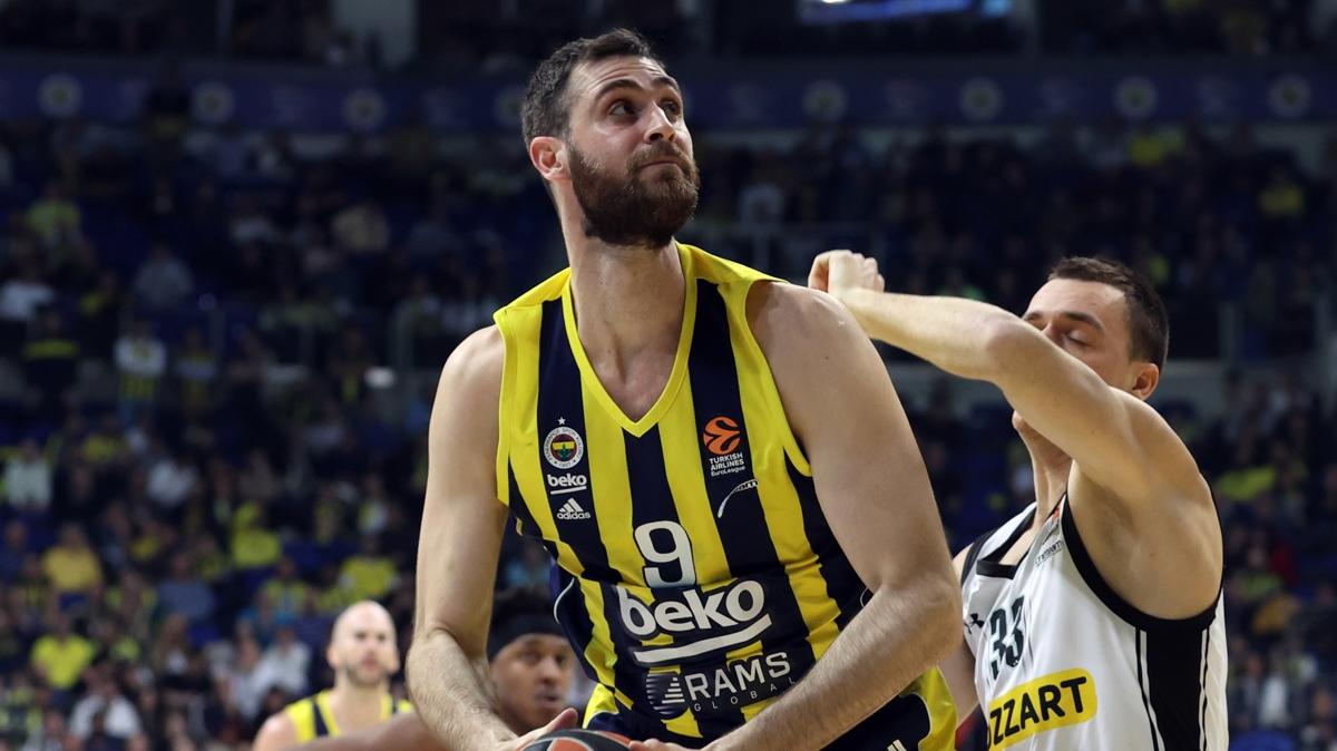 Fenerbahe Beko, Georgios Papagiannis ile yollarn ayrldn duyurdu