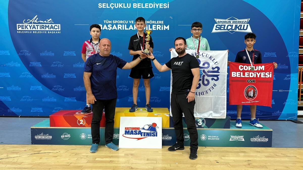 Kastamonu'nun yldz oyuncusu takmna ampiyonluk getirdi