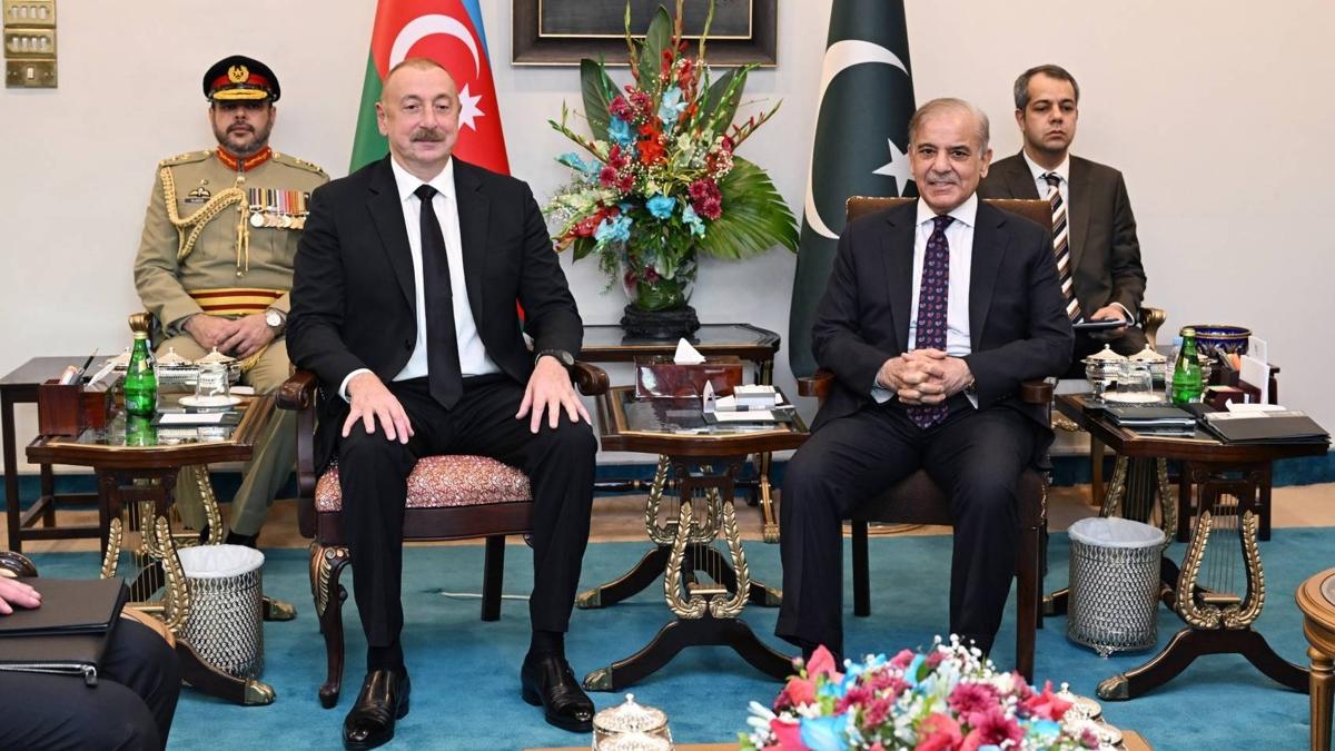 Pakistan Babakan erif ve Azerbaycan Cumhurbakan Aliyev'den ortak basn toplantsnda Trkiye mesaj