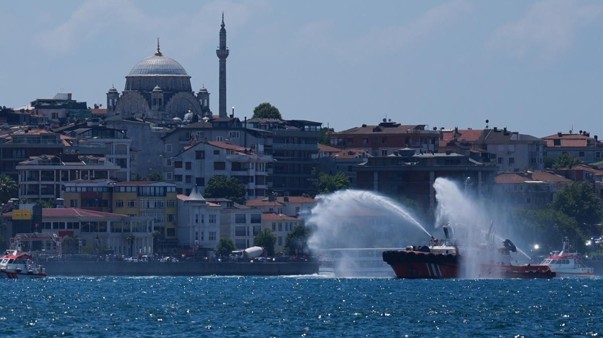 Ky Emniyeti'nden 15 Temmuz gazileri ve ehitleri ansna sayg seyri