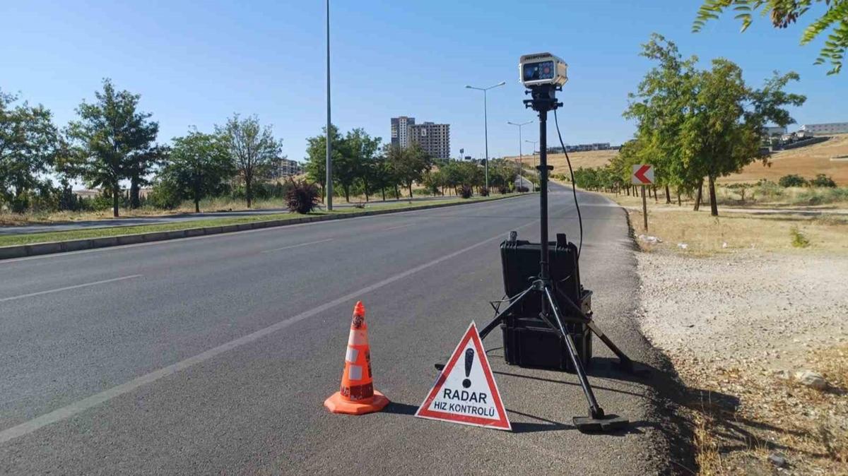 Yerli radar sistemi ile trafik denetimi 