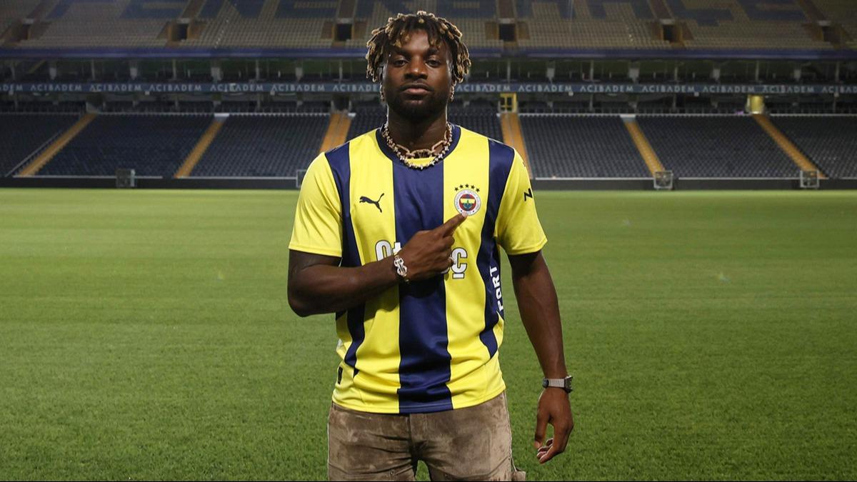 Fenerbahe'ye kt haber! Allan Saint-Maximin antrenmana katlamad