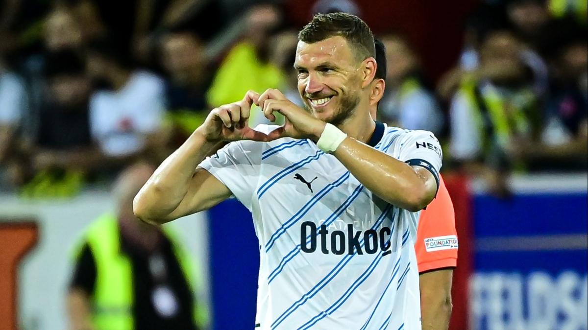 Edin Dzeko: Mourinho'nun Fenerbahe'de olmas harika bir ey