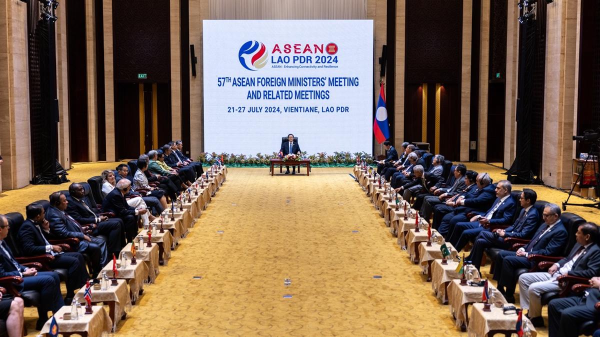 ASEAN, Gazze'de sivillere ve insani krizin ktlemesine yol aan saldrlar knad
