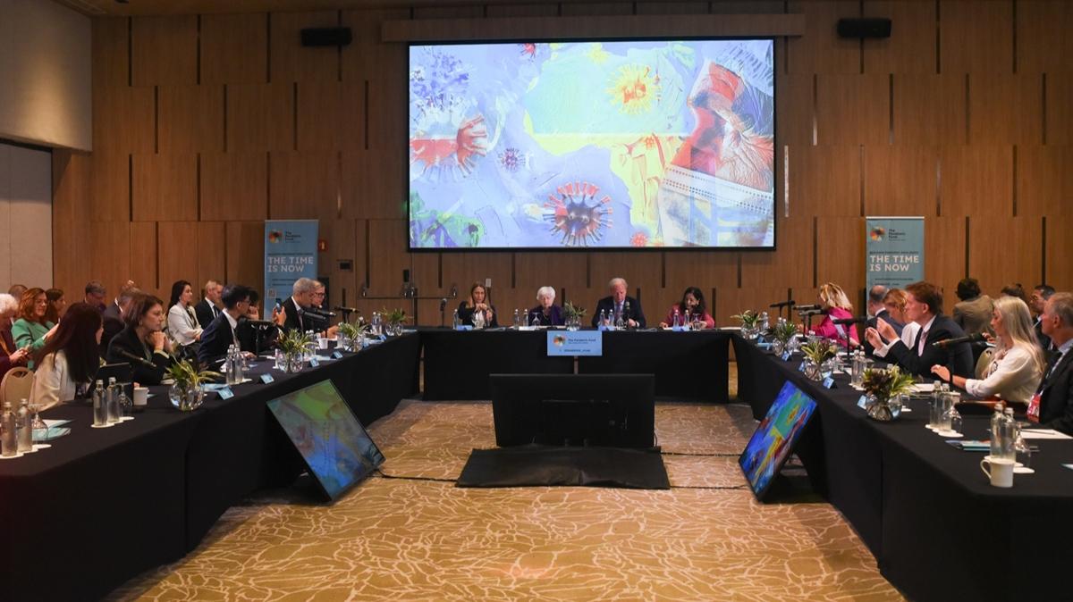 G20 maliye bakanlar, kresel ekonomide ''yumuak ini'' olaslnn arttna iaret etti 