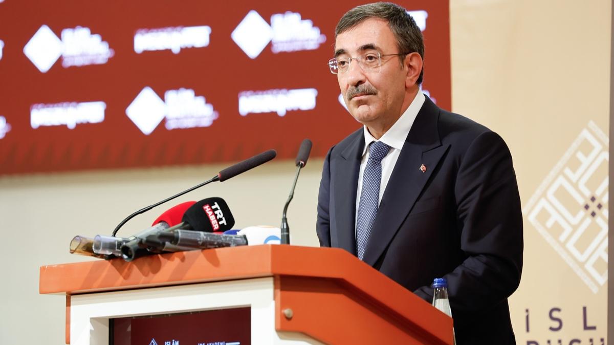 Cumhurbakan Yardmcs Ylmaz'dan vergi dzenlemesi hakknda aklama 