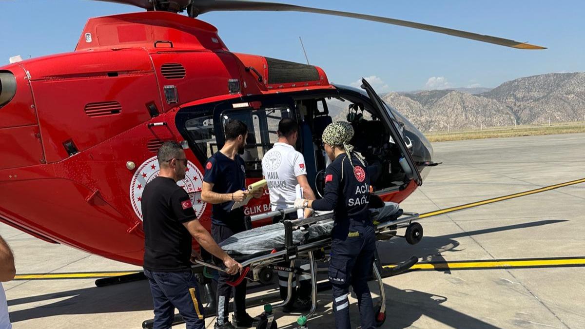 Ambulans helikopter uykusundan uyanamayan ocuk iin havaland