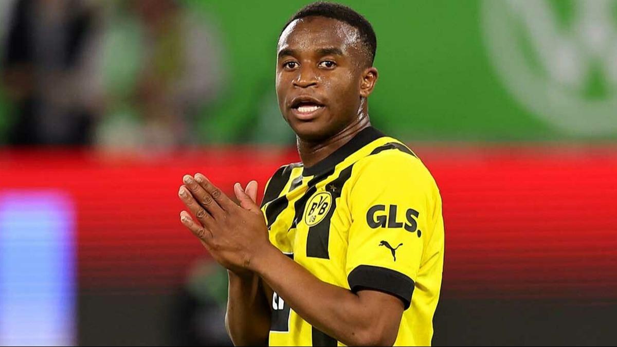 Youssoufa Moukoko adım adım Marsilya'ya