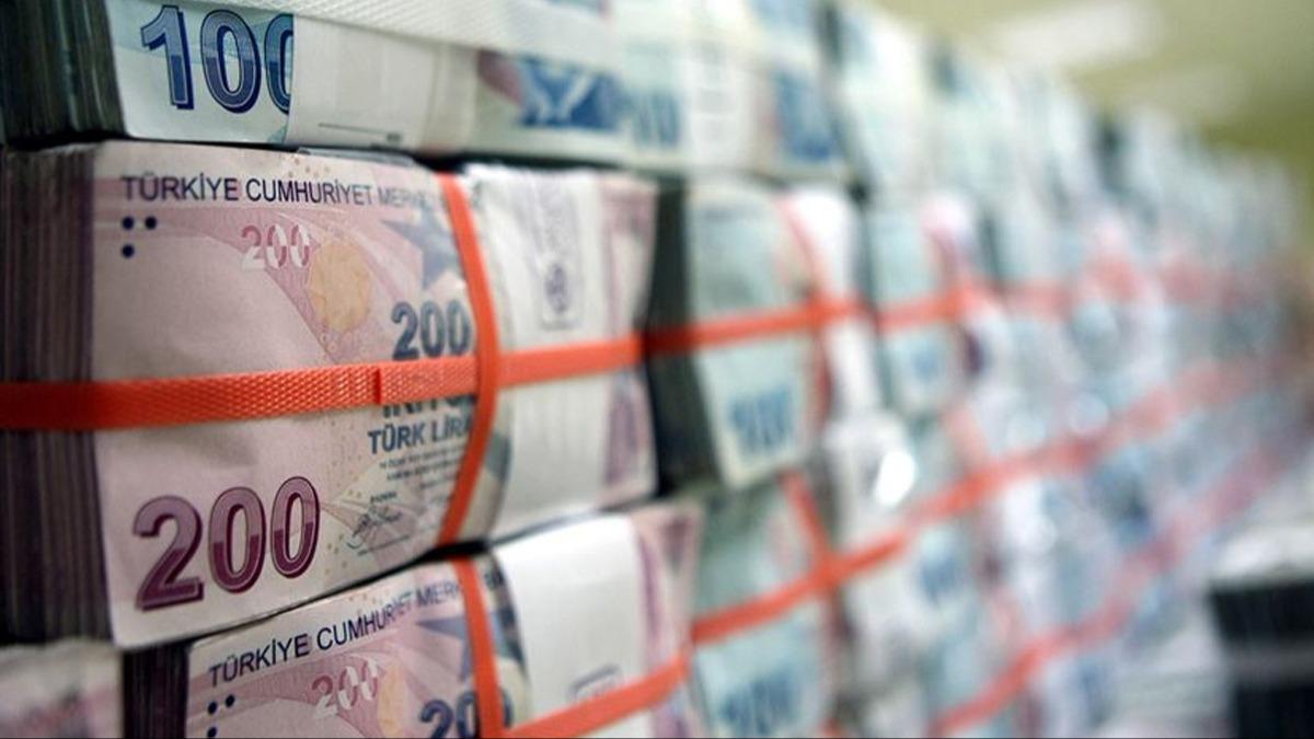 Trk liras Mart 2021'den bu yana en yksek seviyeye ulat