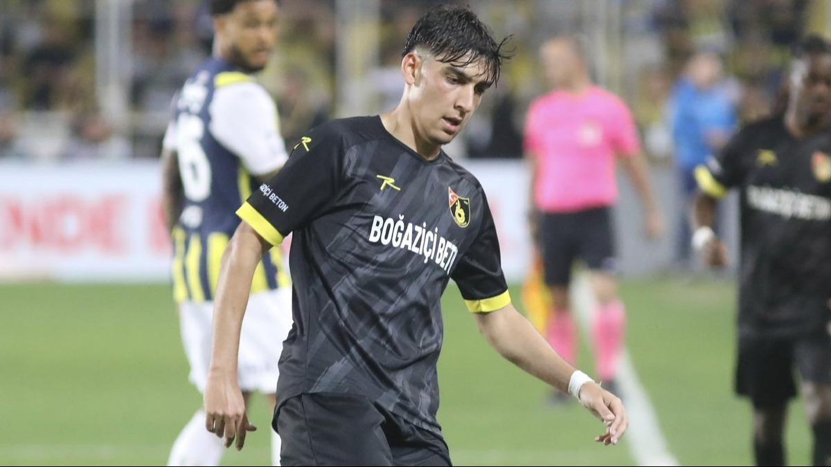 stanbulspor'un 19 gen futbolcusu Baran Alp Vardar'a kanser tehisi konuldu