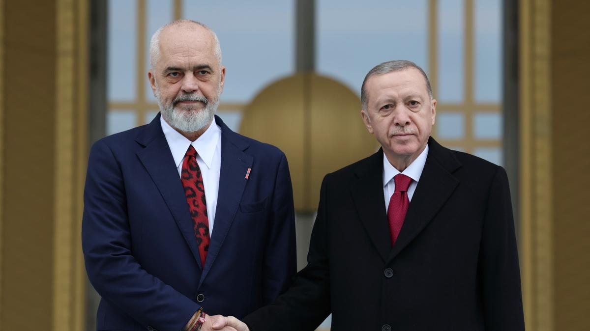 Cumhurbakan Erdoan, Edi Rama ile telefon grmesi gerekletirdi