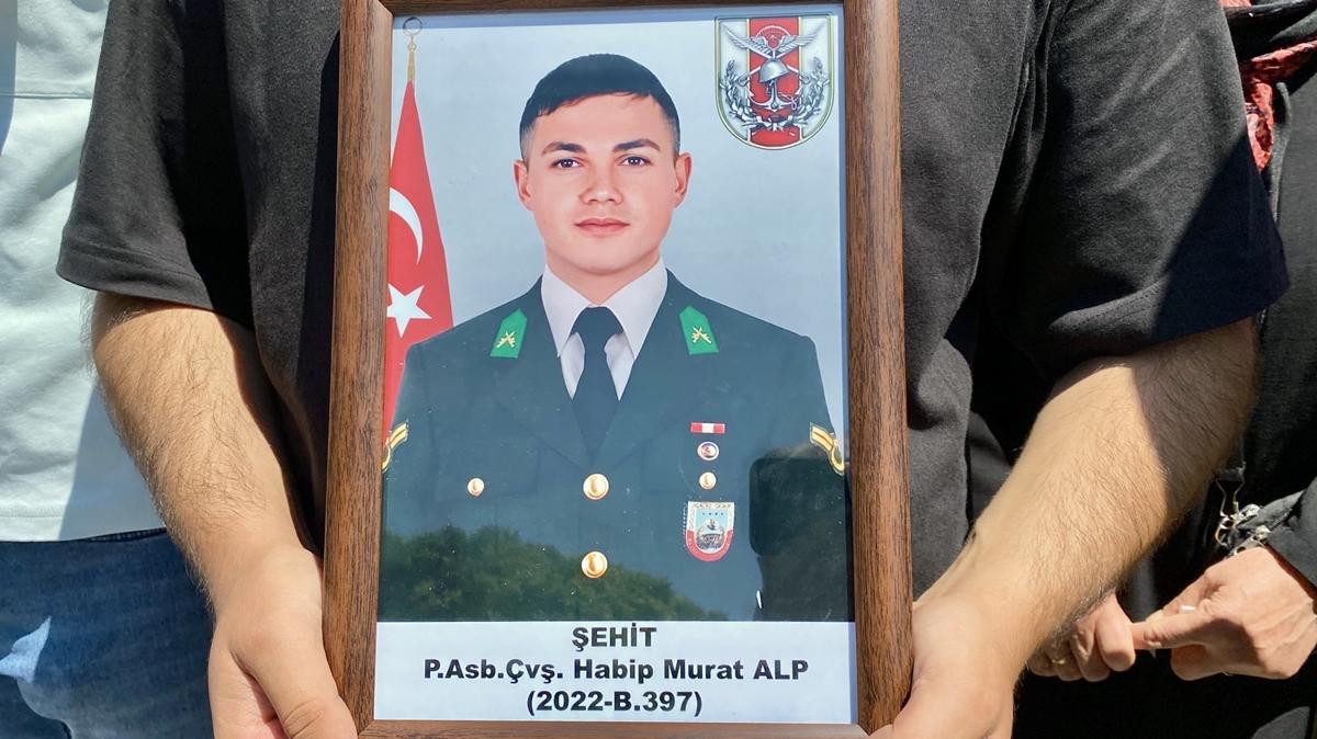 ehit Astsubay Habip Murat Alp'in naa dualarla topraa verildi