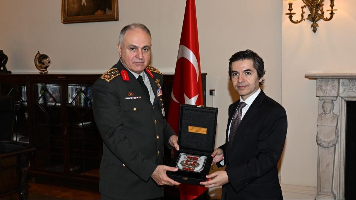 Genelkurmay Bakan Grak, Trkiye'nin Londra Bykelisi ile grt