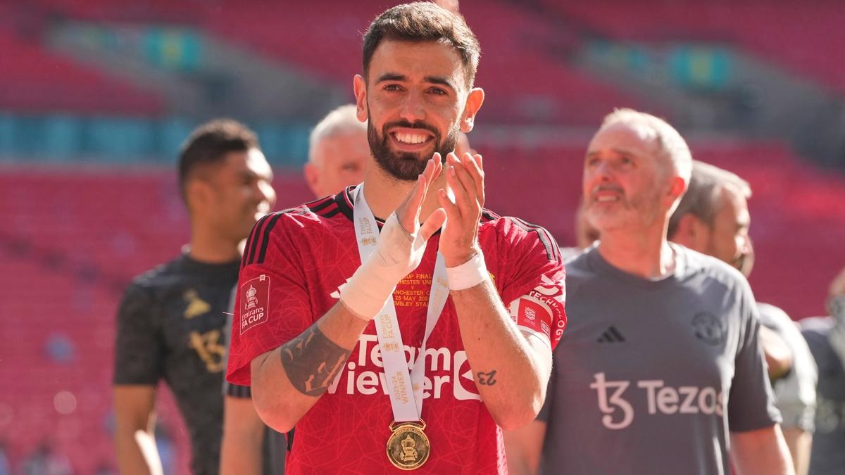 Manchester United'dan Bruno Fernandes karar