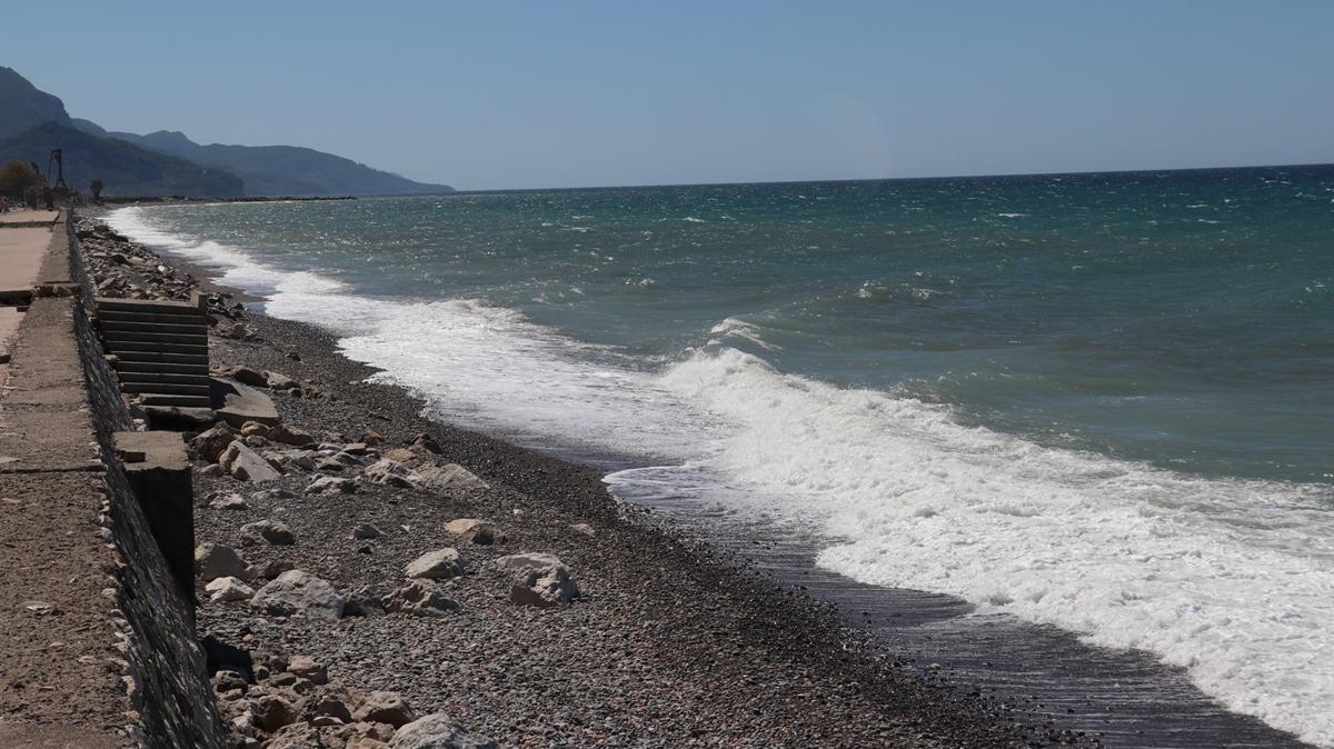 Batan teknedeki 3 kiiyi arama almalar devam ediyor