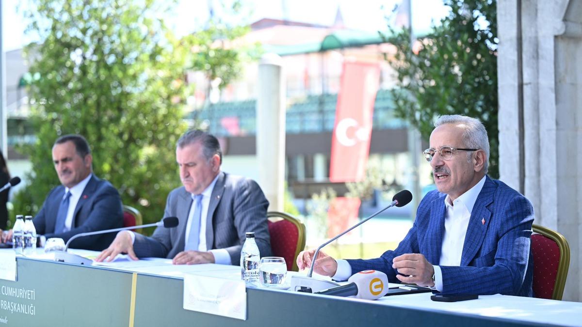Bakan Uraloğlu: Bir gencin yetiştirilmesi bunların hepsinden daha kıymetli ve ağır