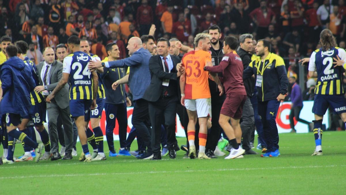 Olayl derbi sonras iddianame hazrland! Fenerbaheli 2 futbolcuya hapis istemi