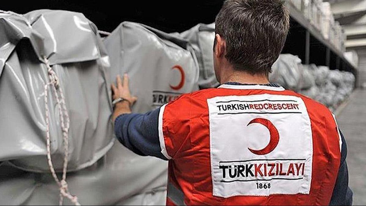 Orman yangnlarnn srd blgelere Trk Kzlaydan destek