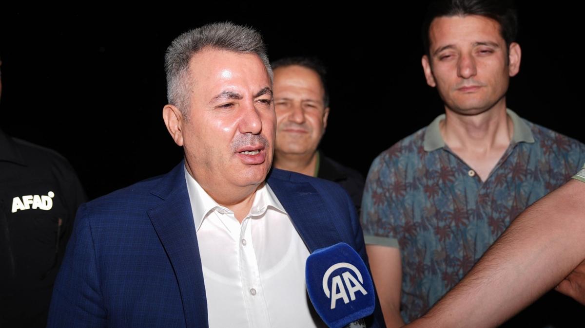 zmir'deki yangnlarda son durum ne? Vali Elban aklad