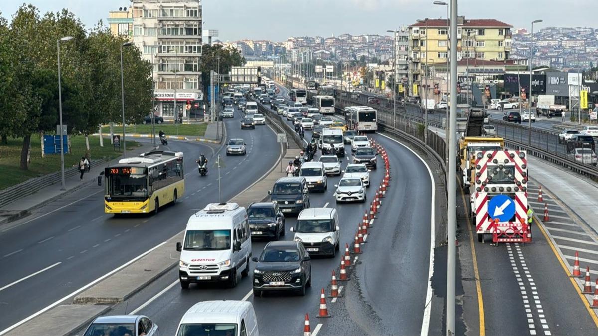 stanbul'da ''Beyaz Yol'' ilesi sryor! Trafii fel etti