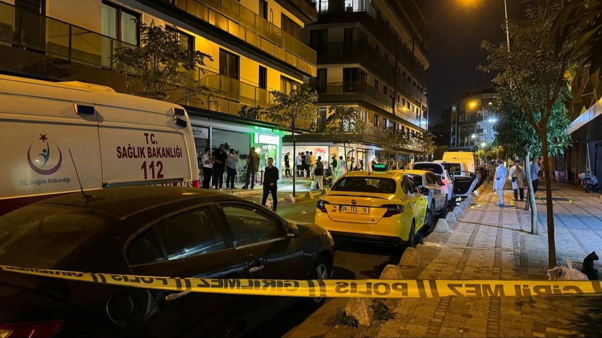 Kathane'de araca silahl saldr: 1 l