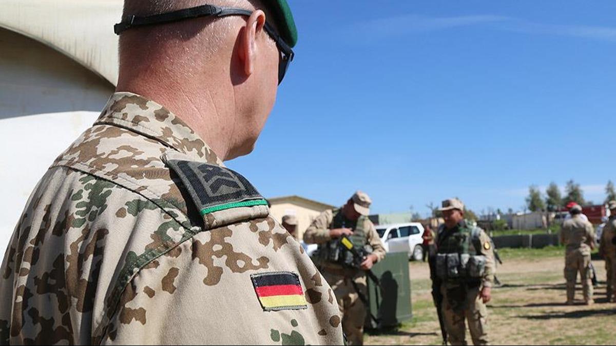 Almanya II. Dnya Sava'ndan bu yana ilk kez yabanc bir lkede kalc olarak asker konulandrmaya hazrlanyor