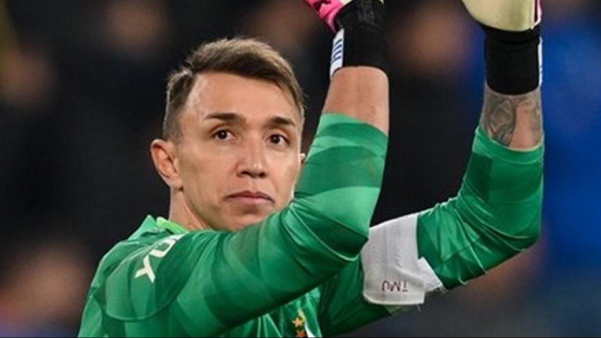 Muslera'dan Galatasaray'a kt haber! Oyundan kt