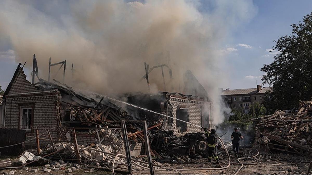 Rus gleri Donetsk'te bir yerleim birimini daha ele geirdi