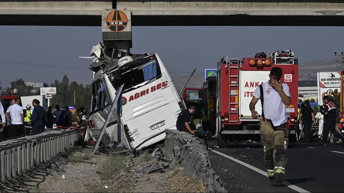 Yolcu otobsnn kpr ayana arpt kazada 2 kii daha hayatn kaybetti