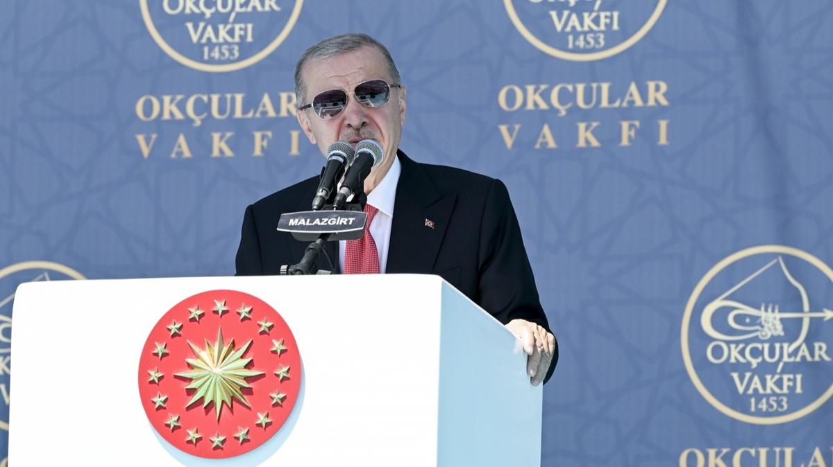 Cumhurbakan Erdoan: Malazgirt, Trklerle birlikte tm Mslmanlarn zaferidir