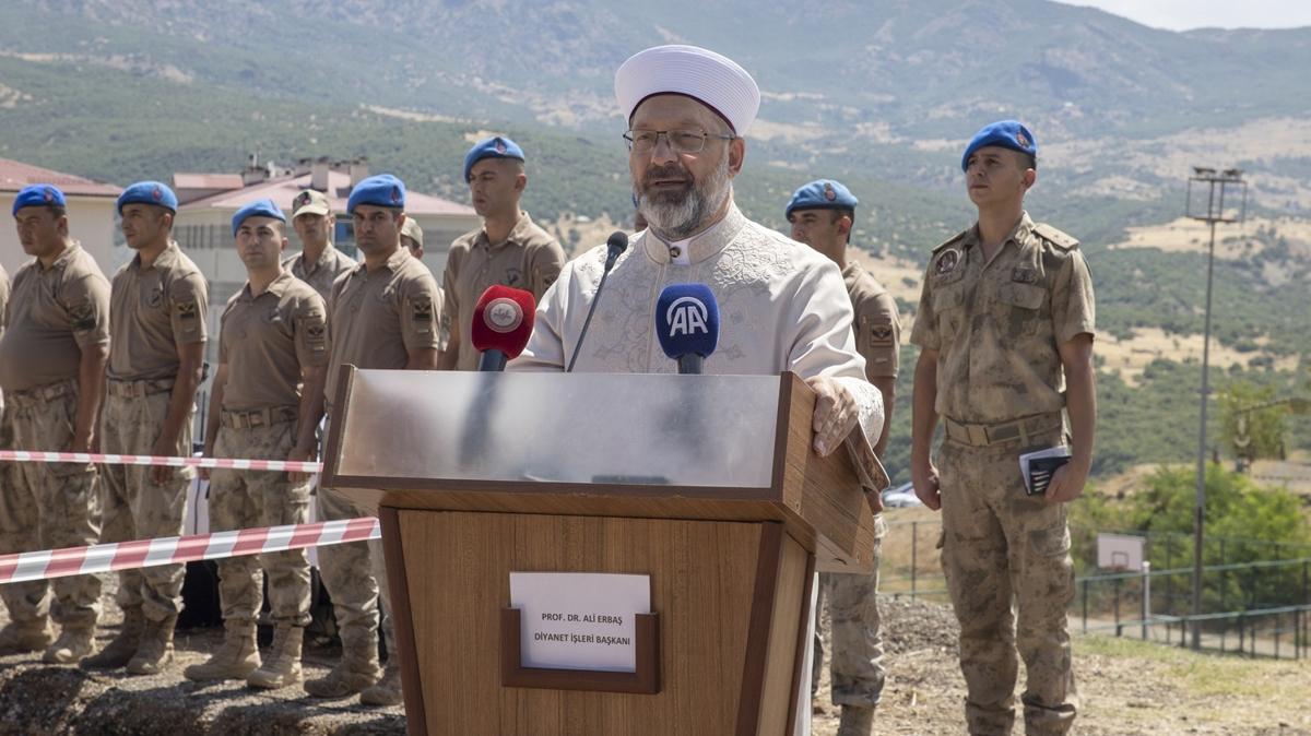 Diyanet leri Bakan Erba: Camilerimiz bizim hep snamz olmu