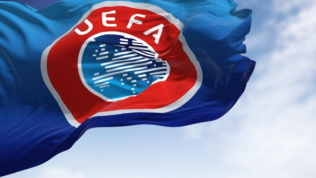 Galatasaray kaybetti! lke puan sralamasnda son durum ne oldu?