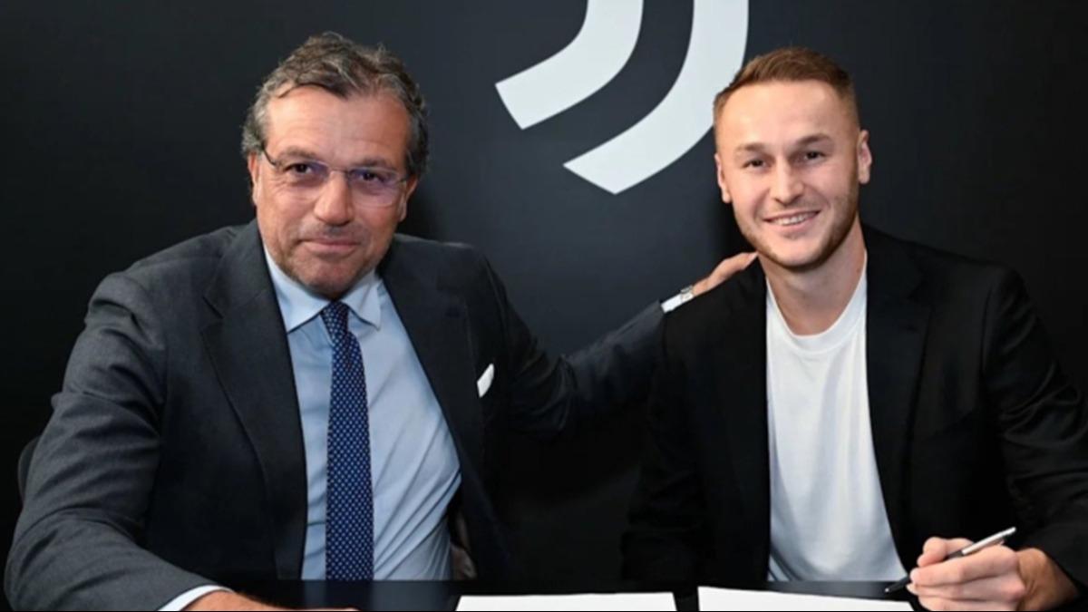 Juventus, transferi duyurdu