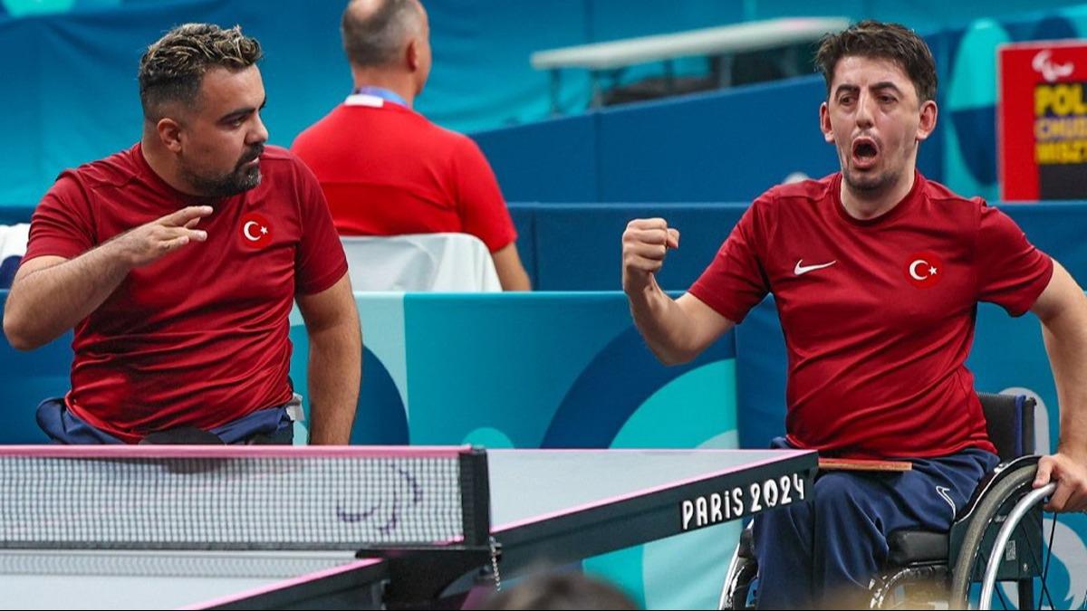 Abdullah ztrk ve Nesim Turan, Paris'te eyrek finalde!