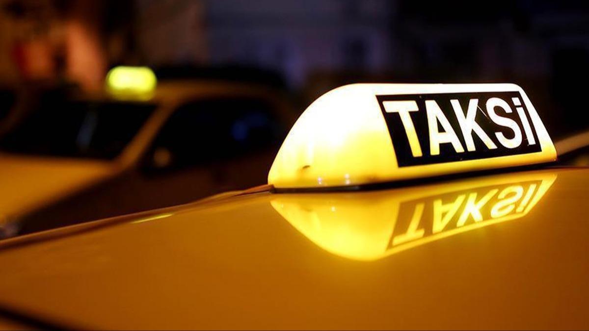 Bakan Uralolu aklamt... stanbul'da yeni taksi teklifine onay